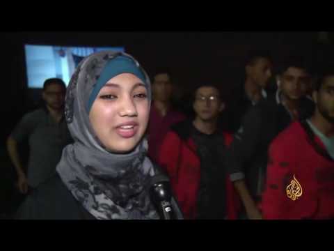 لايف ستايلافتتاح مهرجان "السجادة الحمراء"44965/0