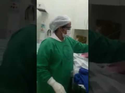 لايف ستايلشاهد| رضيع يمشي يعد دقائق من ولادته46555/0