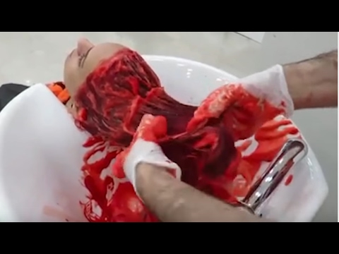 لايف ستايلشاهد| نساء يصبغن شعرهن بأشكال غريبة جدًا47734/0