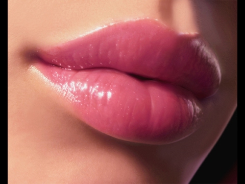 لايف ستايلوصفتان طبيعيتان للحصول على شفاه ممتلئة ووردية50748/0