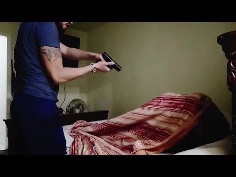 لايف ستايلشاهد| رجل يحاول قتل زوجته بعد أن رآها تخونه مع صديقه57494/0