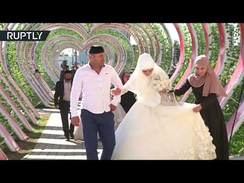 لايف ستايلشاهد: إقامة عرس جماعي في الشيشان65401/0