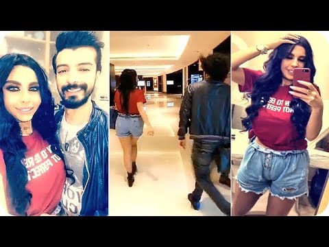 لايف ستايلشاهد: ليلى اسكندر ويعقوب الفرحان في صالون التجميل67637/0