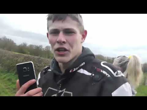 لايف ستايلشاهد: هجوم مروع على امرأة حاولت منع صيد الثعالب71145/0