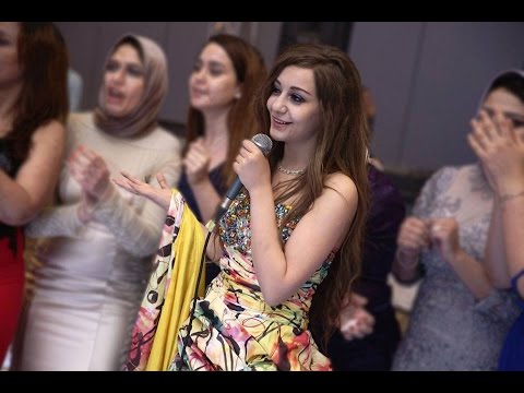 لايف ستايلشاهد: صديقة العروسة "الأنتيم" تفجر مفاجأة في الزفاف14793/0