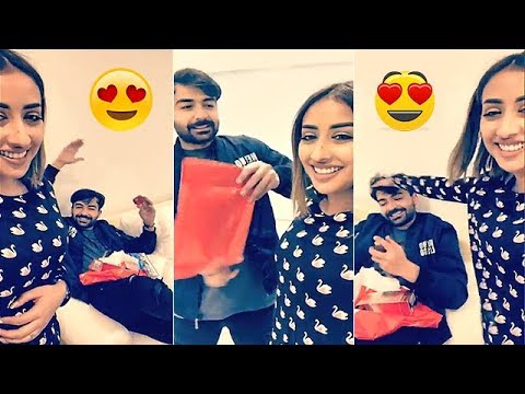 لايف ستايلفرح الهادي تفاجئ عقيل الرئيسي بهدية77552/0