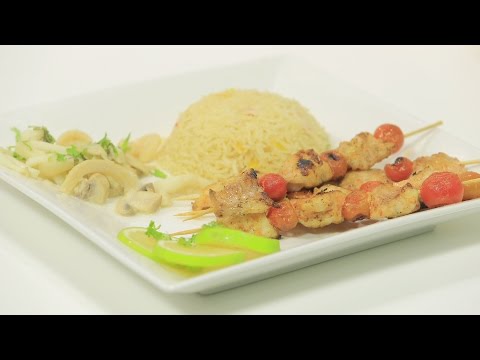 لايف ستايلبالفيديو: طريقة إعداد كباب سمك وكاليماري14996/0