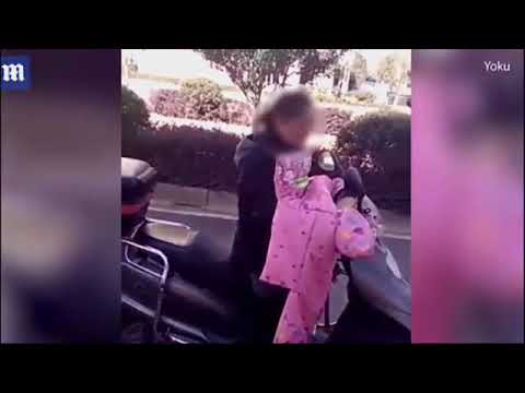 لايف ستايلشاهد : أم تقيد ابنها قبل سحله بدراجتها النارية81218/0