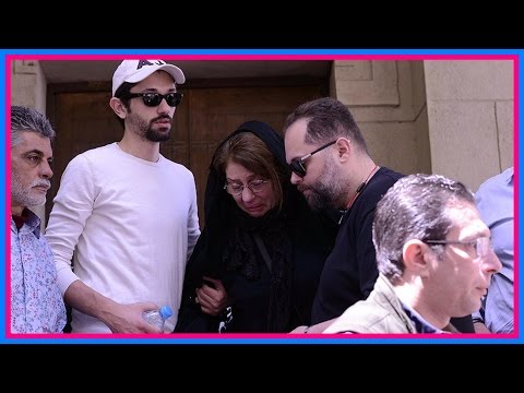 لايف ستايلشاهد: أول ظهور لزوجة الراحل محمود عبد العزيز الأولى15167/0