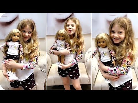 لايف ستايلشاهد: ابنة مصطفى الاغا وتوأمها83695/0