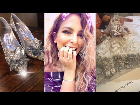 لايف ستايلشاهد: بيبي عبد المحسن تكشف عن فخامة فستان زفافها وكعب سندرلا88841/0