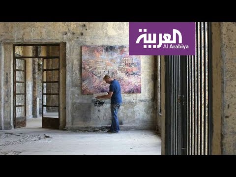 لايف ستايلشاهد: ريشة الفنان البريطاني توم يونغ تُعيد الروح إلى فندق "صوفر" اللبناني110795/0