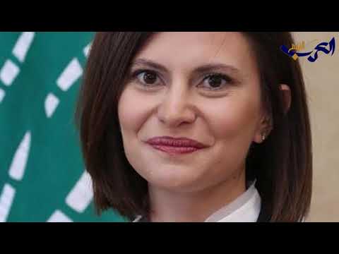 لايف ستايلشاهد : ريا الحسن تقوم بإزالة الحواجز الاسمنتية من أمام مقر الوزارة لتسهيل تنقلات121065/0