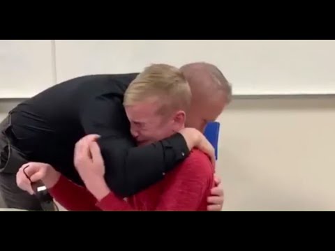 لايف ستايلشاهد: ردَّة فعل مُثيرة ودموع لا يراها العالم لطفل رأى "الألوان" للمرة الأولى151562/0