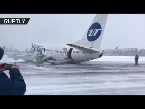 لايف ستايلشاهد: طائرة ركاب تهبط على بطنها في مدينة روسية163212/0