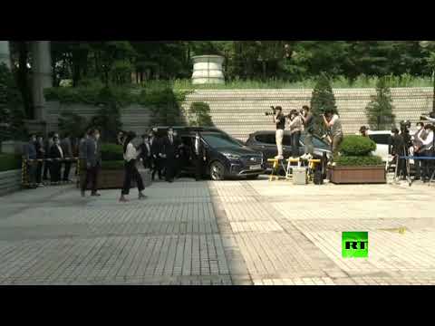 لايف ستايلشاهد: الأطباء ينضمون إلى مسيرة في نيويورك احتجاجا على مقتل جورج فلويد182928/0