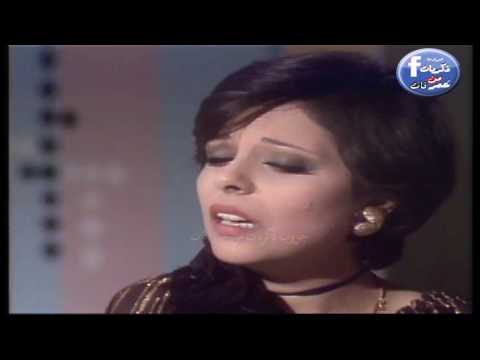 لايف ستايلشاهد: مقطع نادر لإسعاد يونس تغنى "افترقنا"39989/0
