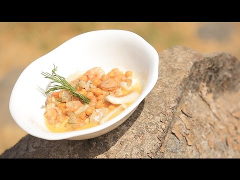 لايف ستايلطريقة إعداد شوربة سي فود بالصوص الأبيض والحمص40081/0