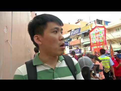 لايف ستايلشاهد: أجواء من المتعة ضمن مهرجان شجرة الكعك43208/0