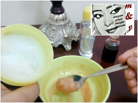 عطرى شعرك ببديل الكريم والزيت لفرد الشعر