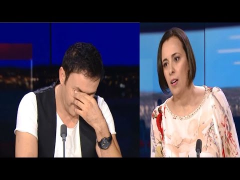 بالفيديو ​الفنان حـاتم إيدار يبكي على الهواء مباشرة بسبب والدته