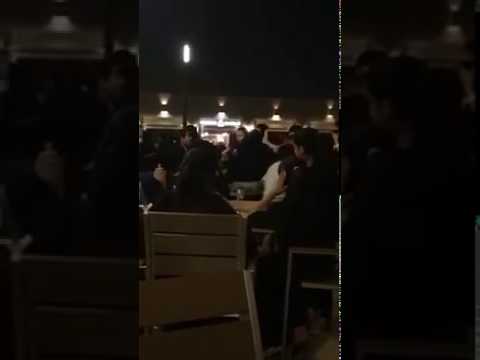 مشاجرة عنيفة بين مجموعة فتيات في منتزه جدة