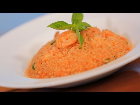 بالفيديو طريقة عمل ومقادير أرز أحمر بالجمبري