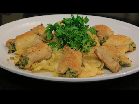 بالفيديو طريقة إعداد ومقادير أوراك الدجاج المحشية