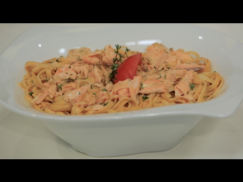 شاهد طريقة إعداد مكرونة بالسالمون